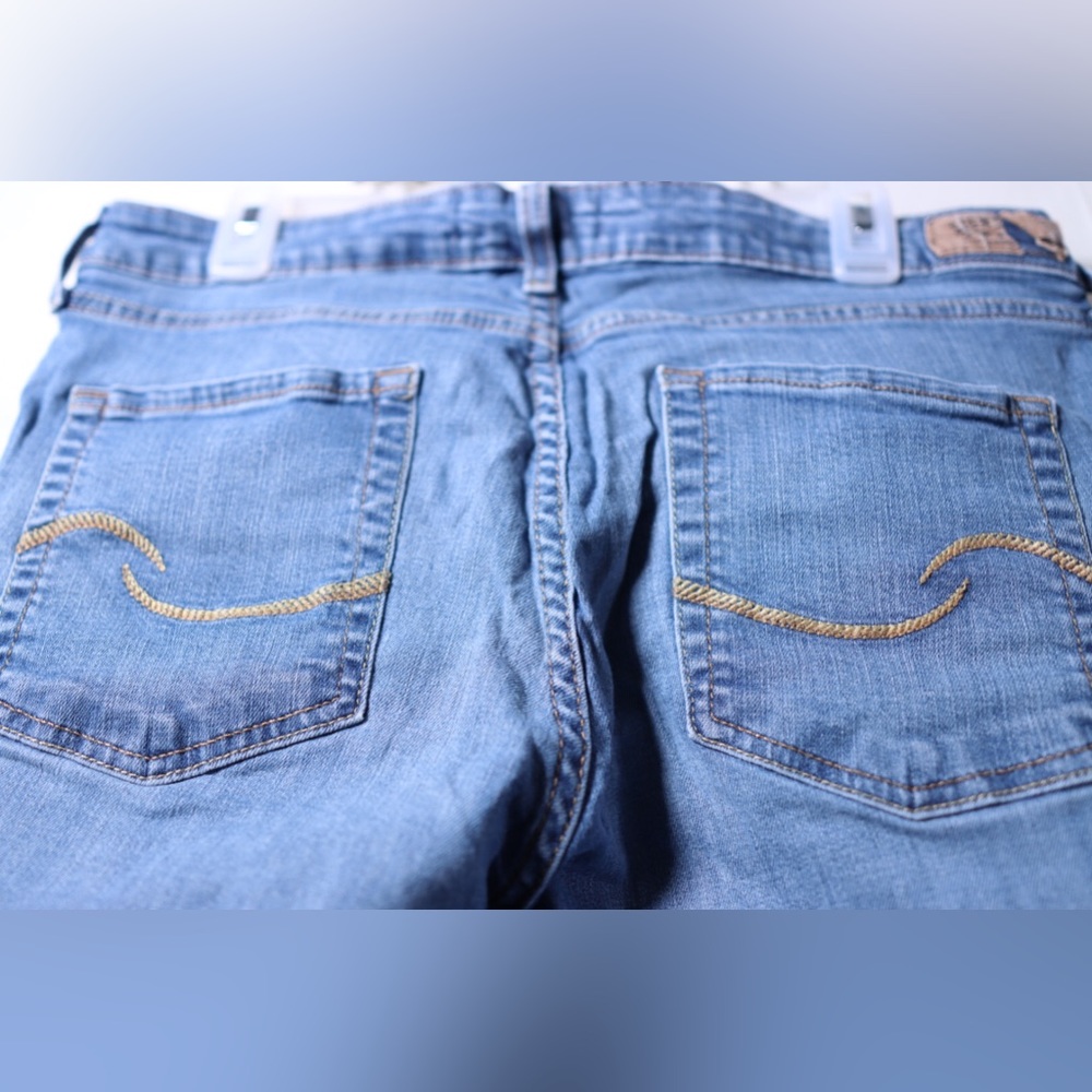 Signature by Levi Strauss&Co Modern Straight Jeans